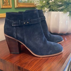 Ankle Boots by Sole Society.  Women’s Size 10 in navy suede.